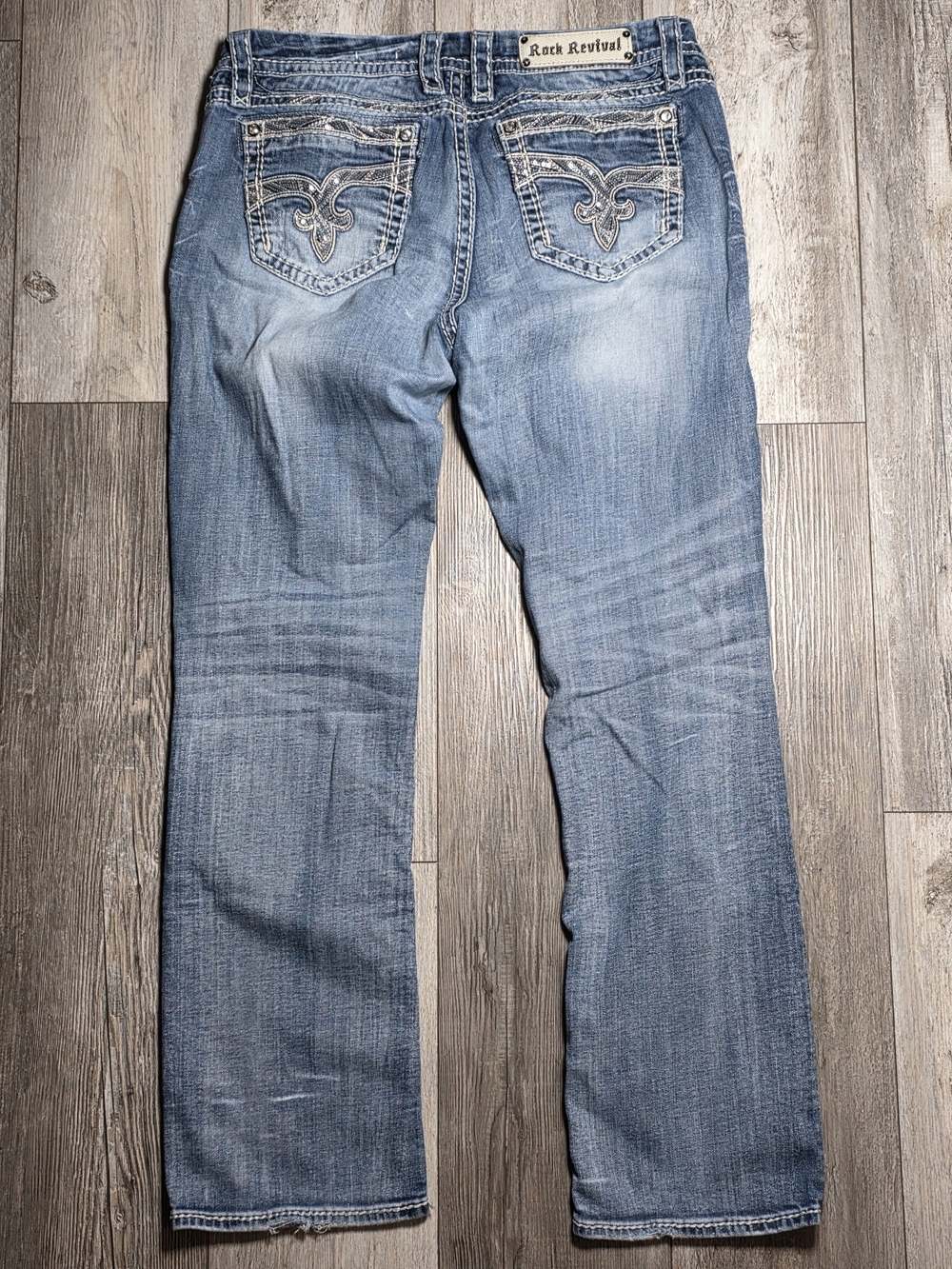 Rock Revival Women’s Jazlyn Easy Stright Jeans Sz 32